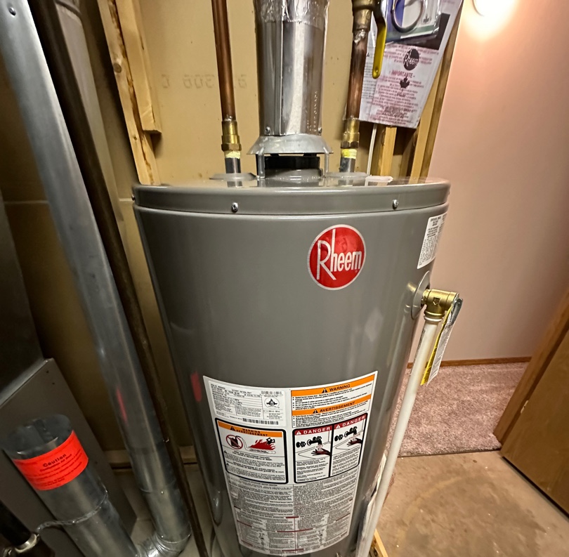 House water heating boiler with pump, ball valves and filters